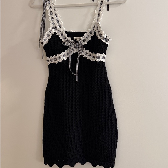 Becka Mini Dress - Picture 2 of 3